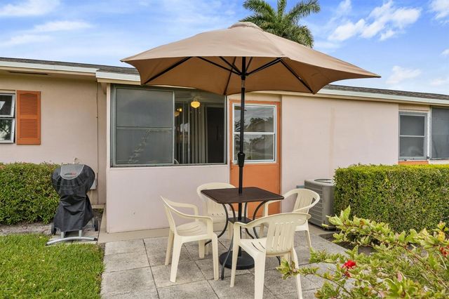 2691 Dudley Dr Drive E D, West Palm Beach, FL 33415