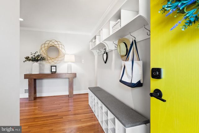 1907 SHANNON CT, Alexandria, VA 22306