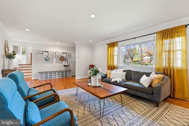 1907 SHANNON CT, Alexandria, VA 22306