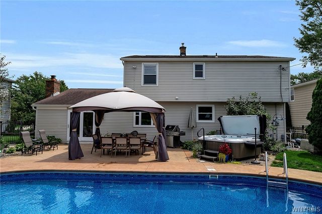 234 Paradise Lane, Tonawanda, NY 14150