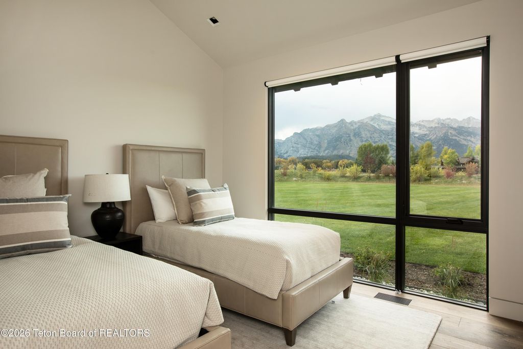 9300 N AVALANCHE CANYON Drive, Jackson, WY 83001 photo 15