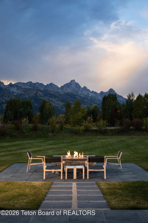 9300 N AVALANCHE CANYON Drive, Jackson, WY 83001 photo 16