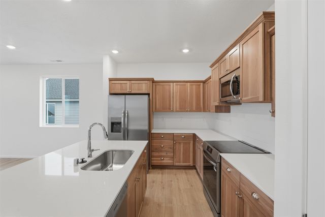 10402 N Molly St, Spokane, WA 99208