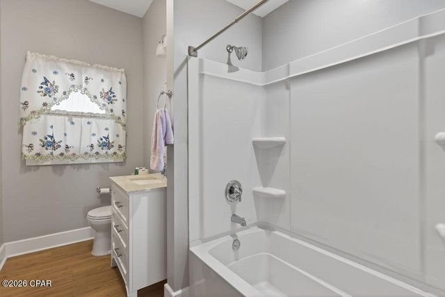 1314 Coggin Avenue, Chipley, FL 32428