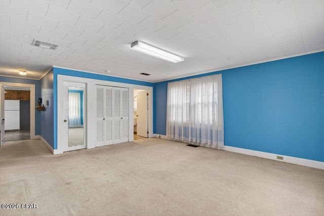 1314 Coggin Avenue, Chipley, FL 32428