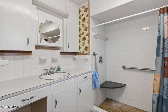 1314 Coggin Avenue, Chipley, FL 32428