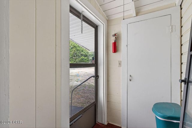 1314 Coggin Avenue, Chipley, FL 32428