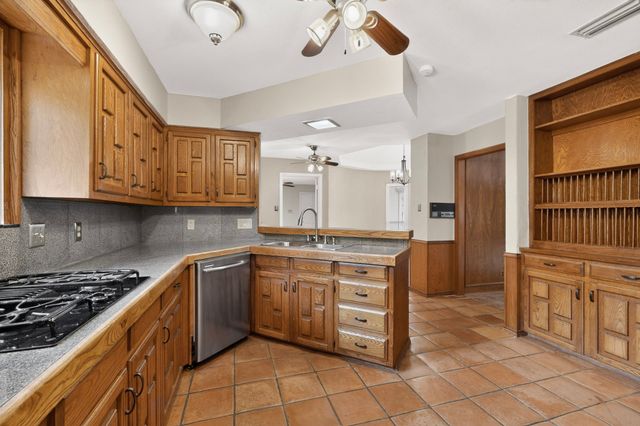 2153 Savannah Trail, Denton, TX 76205