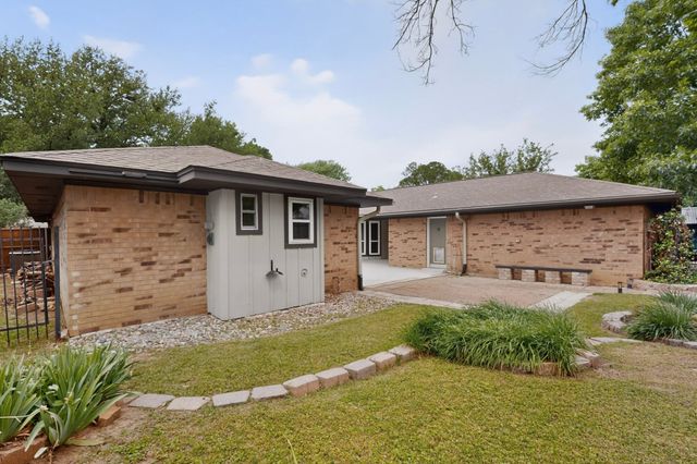 2153 Savannah Trail, Denton, TX 76205