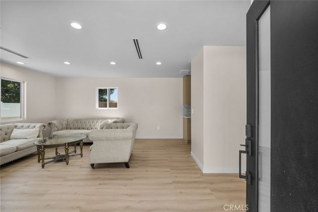 8051 Lullaby Lane, Panorama City, CA 91402