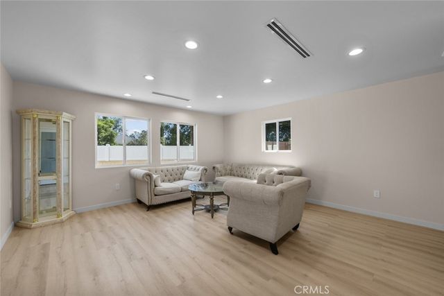8051 Lullaby Lane, Panorama City, CA 91402