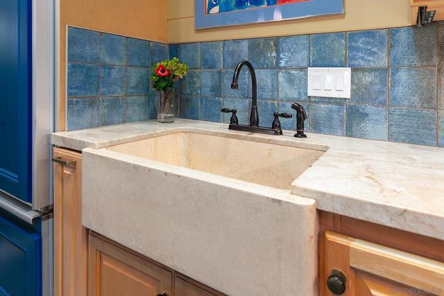 5358 Caminito Velasquez, San Diego, CA 92124