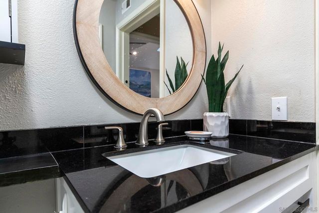 5358 Caminito Velasquez, San Diego, CA 92124