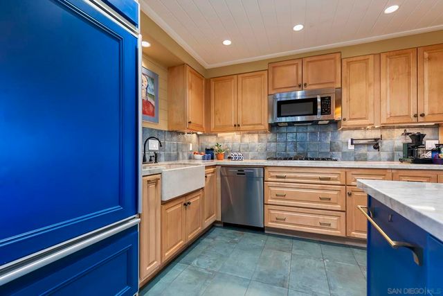 5358 Caminito Velasquez, San Diego, CA 92124