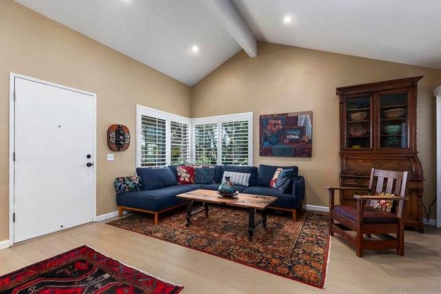 5358 Caminito Velasquez, San Diego, CA 92124