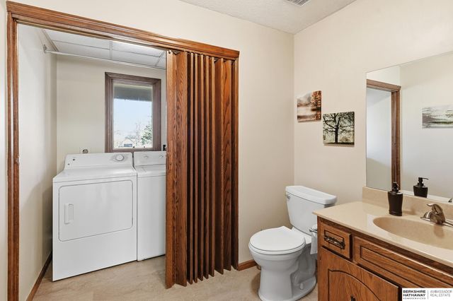 11361 Mason Street, Omaha, NE 68154