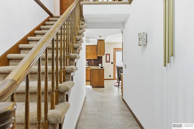 11361 Mason Street, Omaha, NE 68154