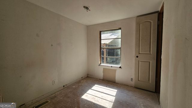 132 Windom Drive, Carrollton, GA 30116