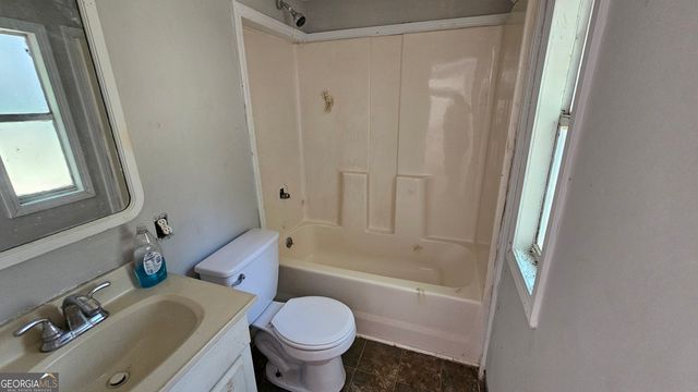 132 Windom Drive, Carrollton, GA 30116