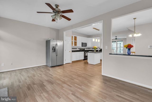 13663 STRATFORD GLEN PL, Herndon, VA 20171