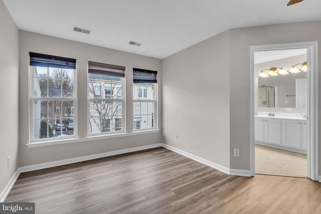 13663 STRATFORD GLEN PL, Herndon, VA 20171