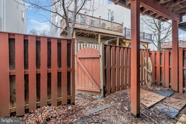 13663 STRATFORD GLEN PL, Herndon, VA 20171