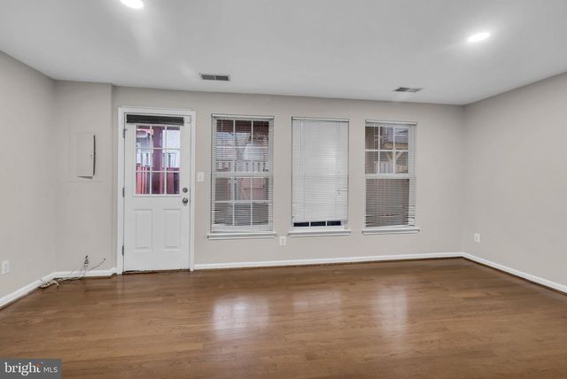 13663 STRATFORD GLEN PL, Herndon, VA 20171