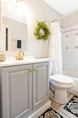 7830 Herrington Dr, Pensacola, FL 32534