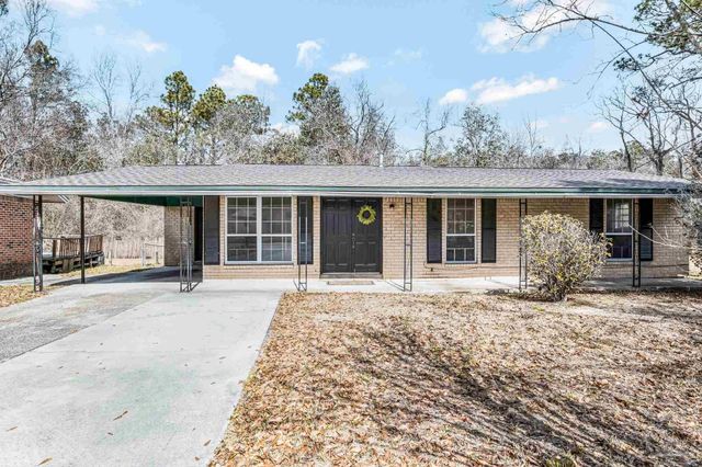 7830 Herrington Dr, Pensacola, FL 32534