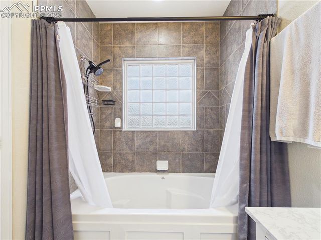 366 N Earl Place, Pueblo West, CO 81007