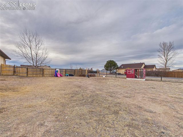 366 N Earl Place, Pueblo West, CO 81007