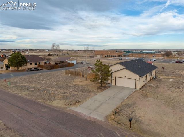 366 N Earl Place, Pueblo West, CO 81007