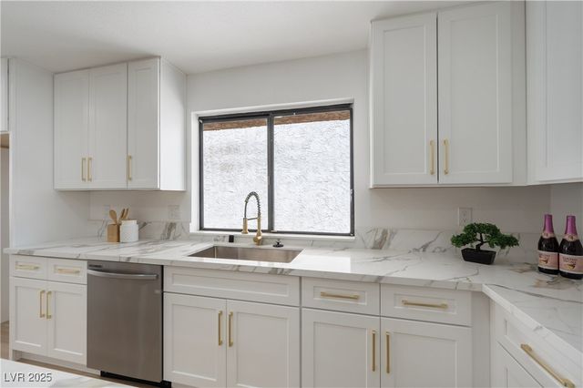 5145 East Tennis Court, Las Vegas, NV 89120