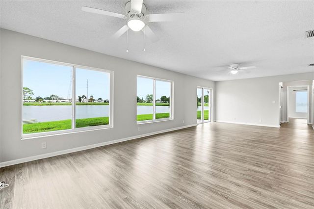 3555 93RD AVENUE N 6, Pinellas Park, FL 33782