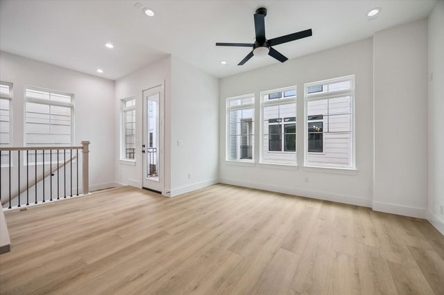 738 Curtin Street, Houston, TX 77018
