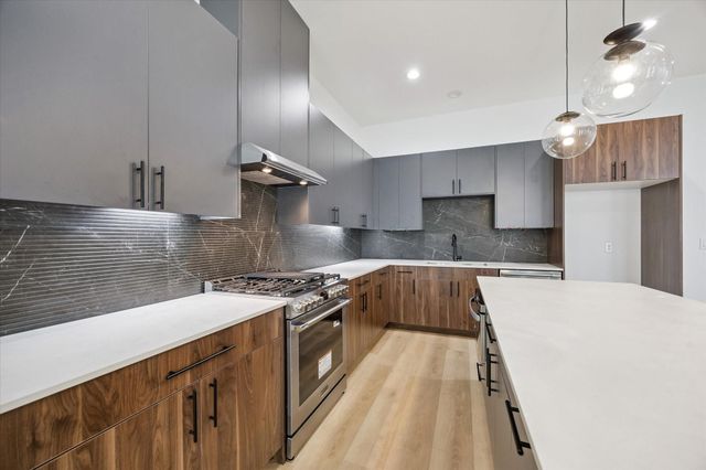 738 Curtin Street, Houston, TX 77018