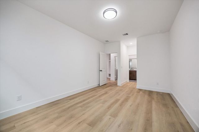 738 Curtin Street, Houston, TX 77018