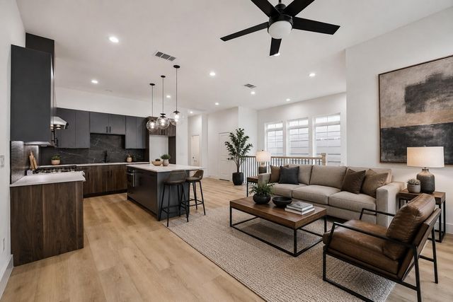 738 Curtin Street, Houston, TX 77018