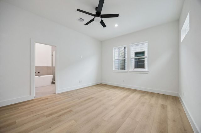 738 Curtin Street, Houston, TX 77018