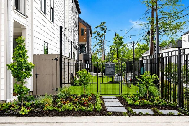 738 Curtin Street, Houston, TX 77018