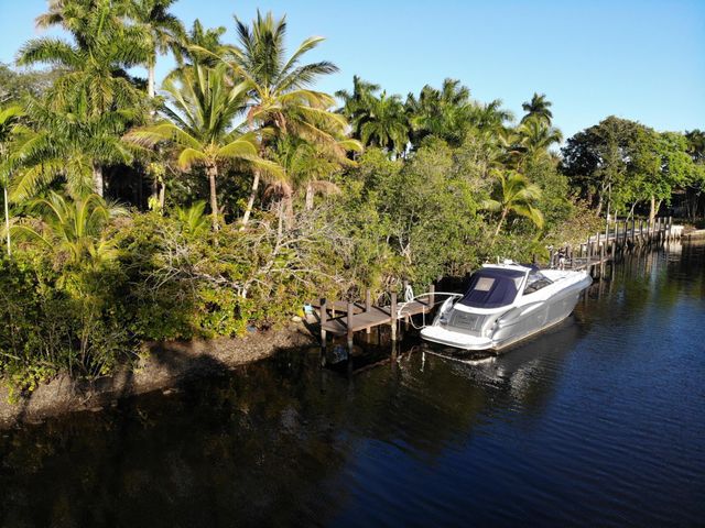 291 SW 14 Way, Fort Lauderdale, FL 33312