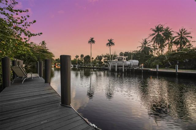 291 SW 14 Way, Fort Lauderdale, FL 33312