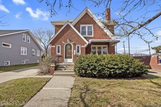 200 S PLEASANT Street A, Royal Oak, MI 48067