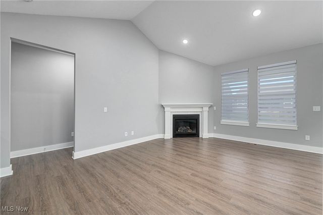 8896 Firethorne Drive, Columbia Station, OH 44028