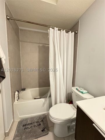 10413 NW 82nd St 3, Doral, FL 33178