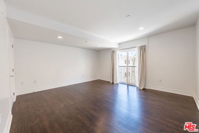 1353 N Fuller Avenue PH7, Los Angeles, CA 90046