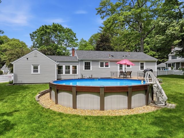 75 William Street, Walpole, MA 02081