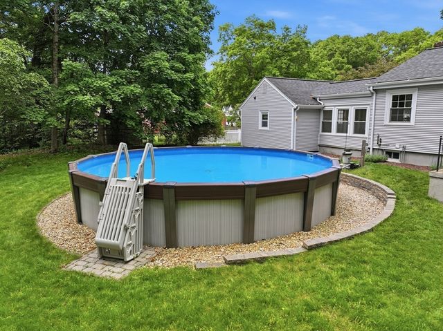 75 William Street, Walpole, MA 02081