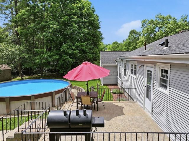 75 William Street, Walpole, MA 02081