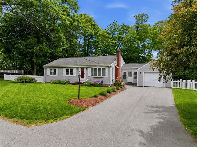 75 William Street, Walpole, MA 02081